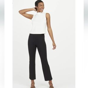 Spanx On the Go Kick Flare Pant size M